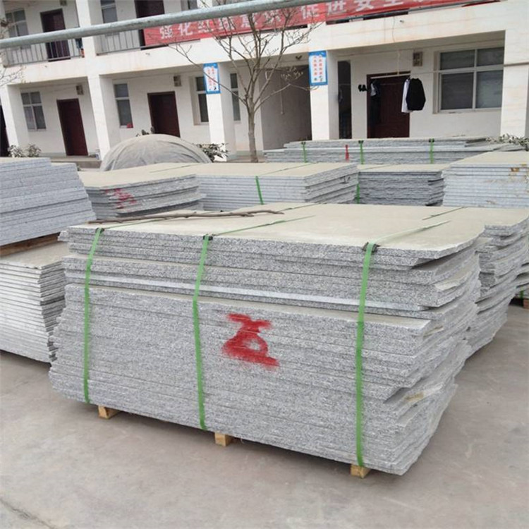 芝麻灰路牙石价格(图2) 芝麻灰路牙石价格(图2)