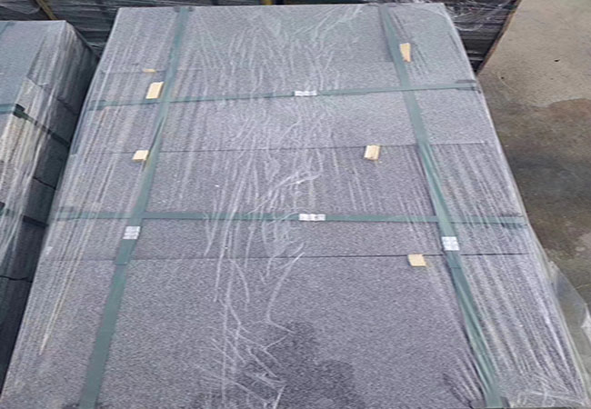100厚芝麻黑弹石价格多少(图1) 100厚芝麻黑弹石价格多少(图1)