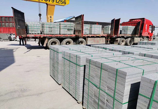 芝麻黑g654路沿石价格多少(图3) 芝麻黑g654路沿石价格多少(图3)