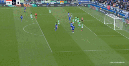 半场战报：赫塔费2-0皇家贝蒂斯，萨特里亚诺、费梅尼亚破门