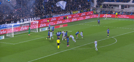 半场：亚特兰大0-1乌迪内斯，克里斯滕森头球破门